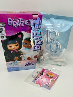 Bratz Bratziez Iconz Series ANGEL CLOE Plush Blind Box Charm Clip CONFIRMED